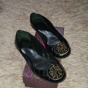 Tory burch black flats